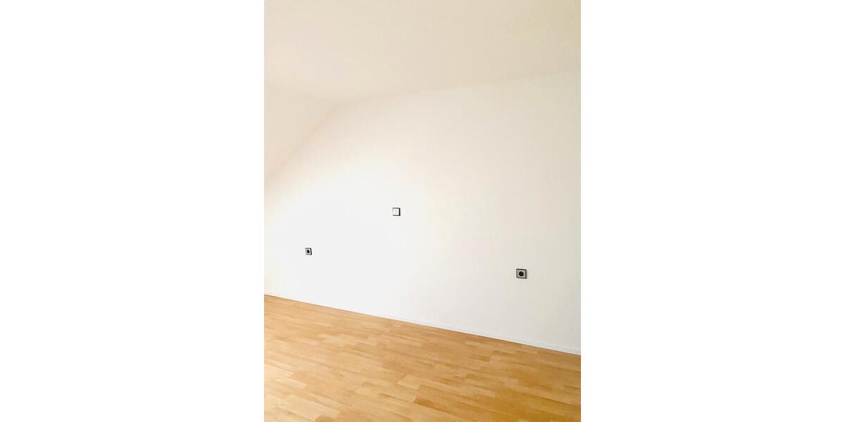 Dachgeschoßwohnung Winterlingen - 4 Zimmer, 95 m&sup2;, 700&euro; | Angebot:24707429