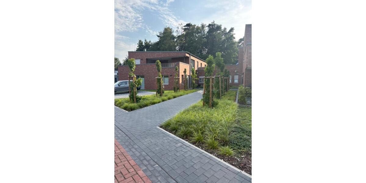 LINGEN: Schöne helle Neubauwohnung im Erdgeschoss mit Garten 4 zimmer