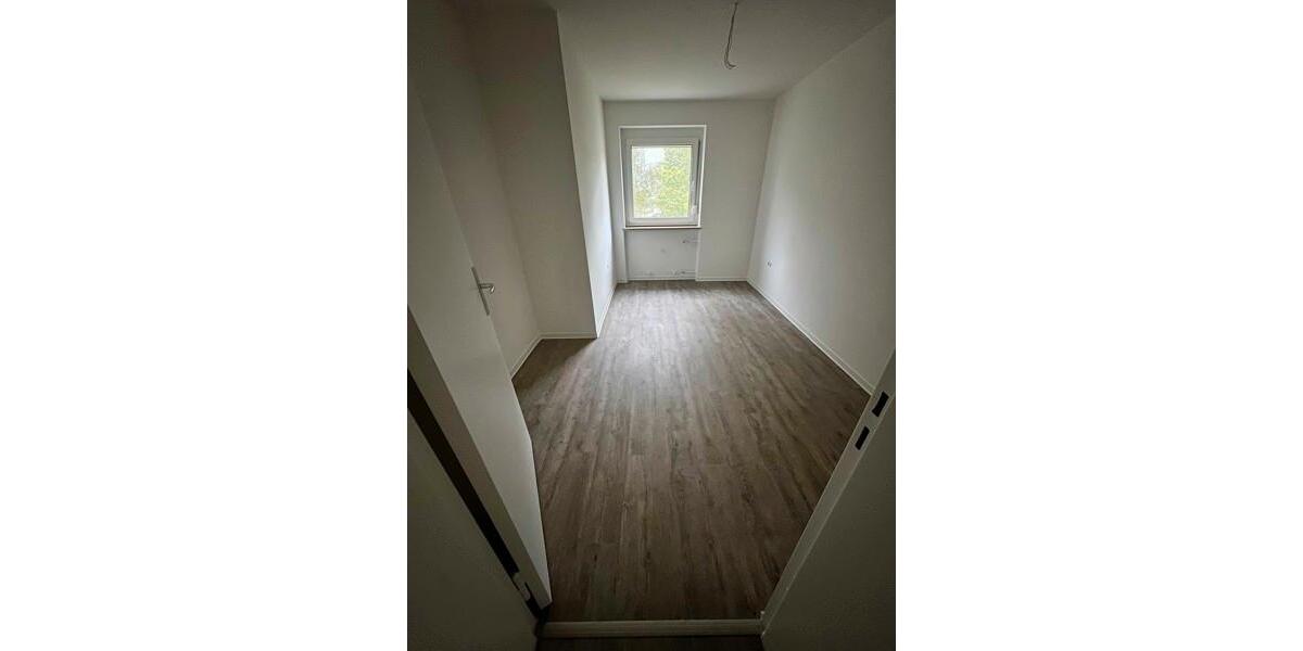Etagenwohnung Kaufbeuren - 4.5 Zimmer, 90 m&sup2;, 881&euro; | Angebot:26679174