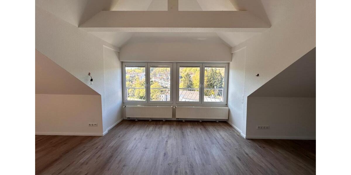 Dachgeschoßwohnung Ennepetal - 1.5 Zimmer, 54 m&sup2;, 499&euro; | Angebot:26366540