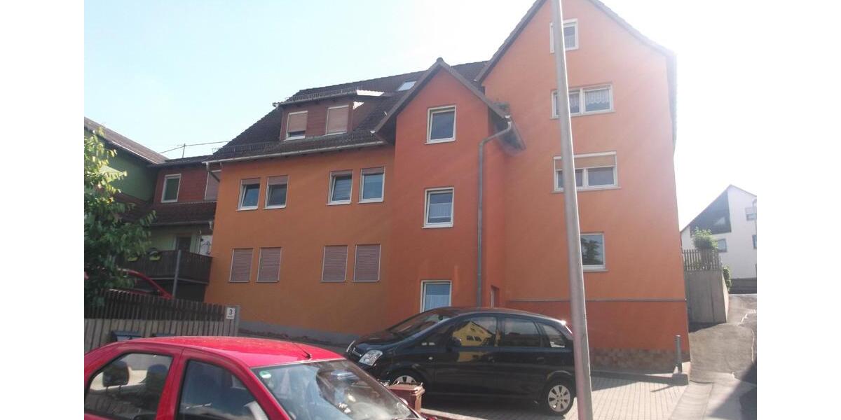 Dachgeschoßwohnung Maisonettewohnung Mietwohnung 3 zimmer
