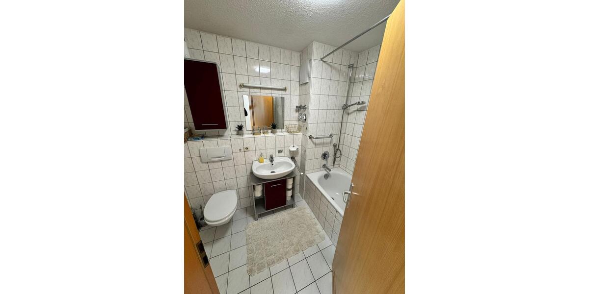Etagenwohnung Schönaich - 3 Zimmer, 68 m&sup2;, 890&euro; | Angebot:26493401