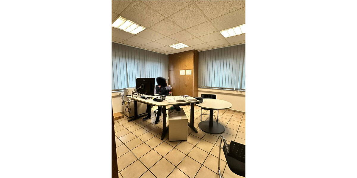 Gewerbeobjekt Kirchlengern Häver - 2.700&euro; | Angebot:26730919