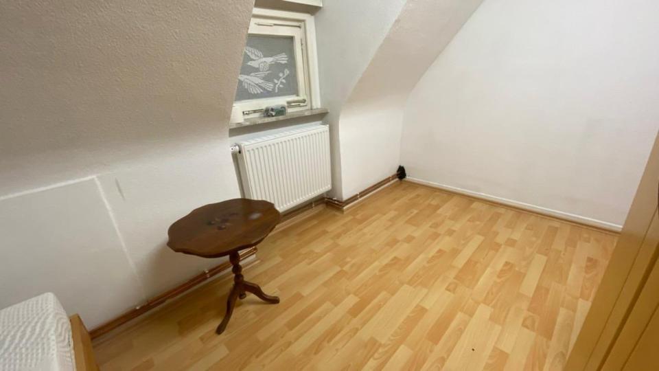 Wohnen auf Zeit Reutlingen Reutlingen-Betzingen - 1 Zimmer, 9 m&sup2;, 390&euro; | Angebot:24655824