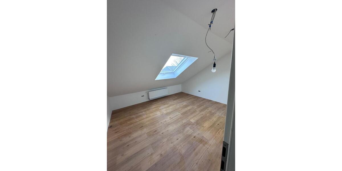 Maisonettenwohnung Nettetal - 3 Zimmer, 115 m&sup2;, 1.680&euro; | Angebot:24370519