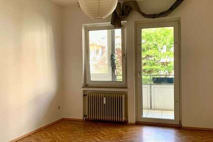 Wohnung Osnabrück Innenstadt - 3 Zimmer, 120 m&sup2;, 990&euro; | Angebot:26195365
