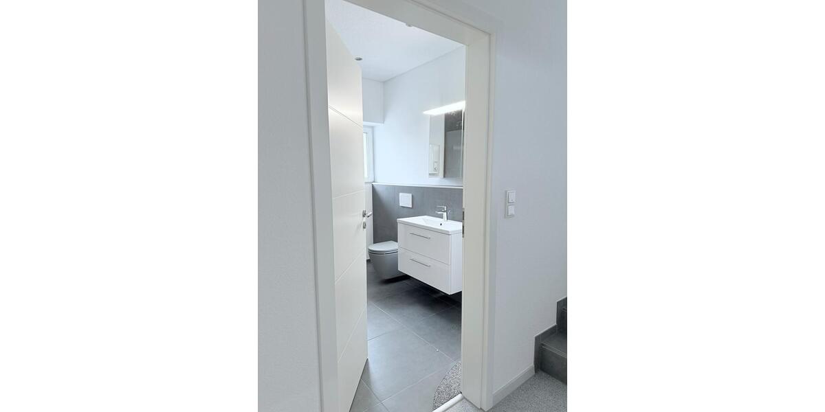 Erdgeschoßwohnung Wadgassen - 4 Zimmer, 96 m&sup2;, 1.050&euro; | Angebot:25067473