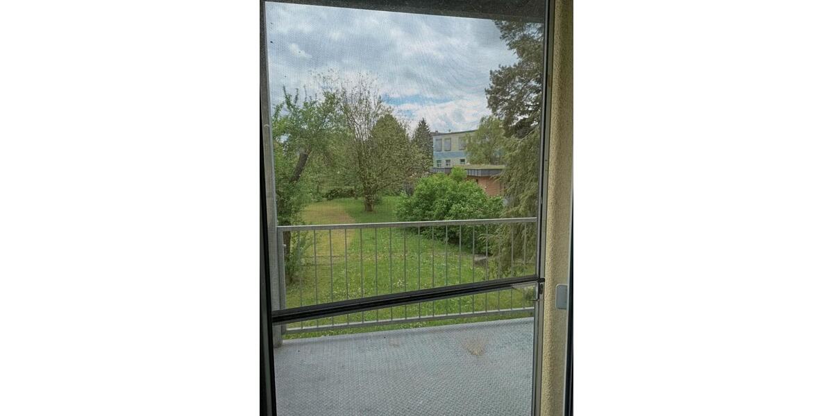 Etagenwohnung Weißenfels - 2 Zimmer, 49 m&sup2;, 400&euro; | Angebot:26545360