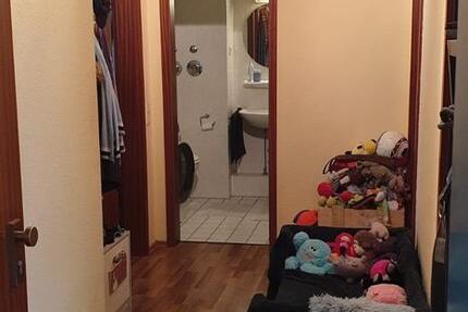 Helle 2-Zimmer Wohnung mit Balkon in Hildesheim zimmer