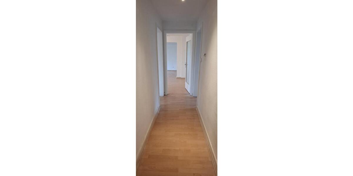 Etagenwohnung Köln Kalk - 3 Zimmer, 78 m&sup2;, 1.250&euro; | Angebot:26621365