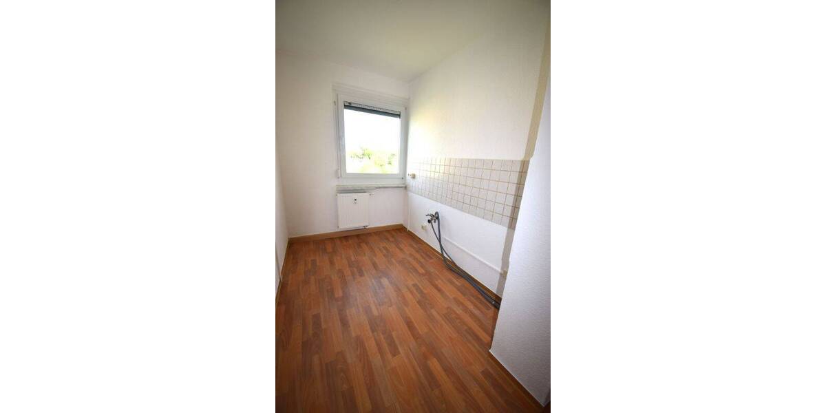 Etagenwohnung Riesa Pausitzer Delle - 2 Zimmer, 48 m&sup2;, 285&euro; | Angebot:26658638