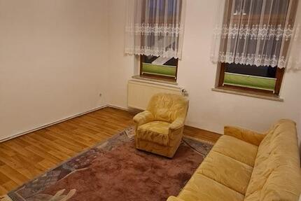 Wohnung Greiz - 2 Zimmer, 44 m&sup2;, 250&euro; | Angebot:24287054