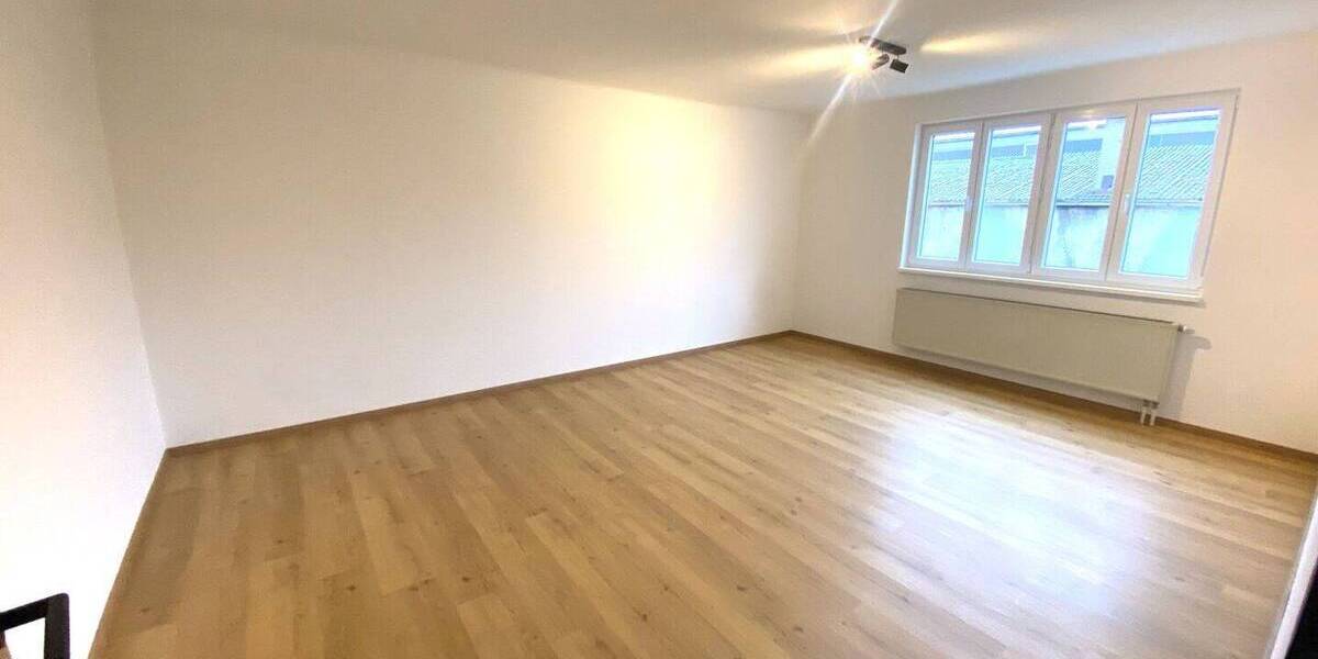 Etagenwohnung Nördlingen - 3 Zimmer, 95 m&sup2;, 1.000&euro; | Angebot:26695369