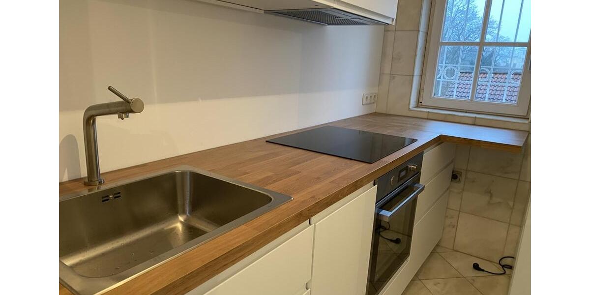 Dachgeschoßwohnung Coburg - 2 Zimmer, 80 m&sup2;, 780&euro; | Angebot:23653435