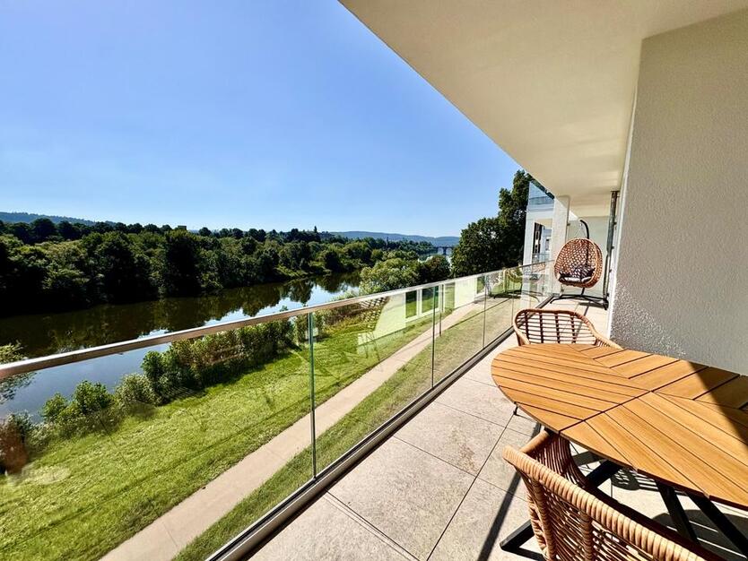 Neubau - 3 Zimmer Wohnung mit Moselblick möbliert zur Kurzzeitmiete zimmer