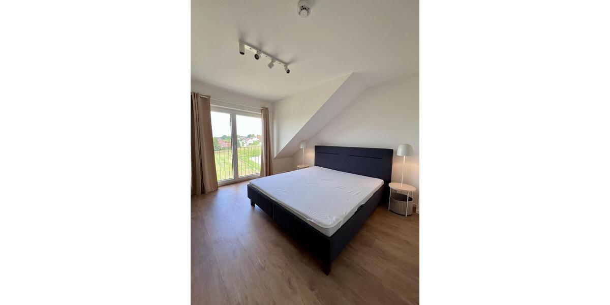 Dachgeschoßwohnung Langenbach - 2 Zimmer, 65 m&sup2;, 1.475&euro; | Angebot:25852496