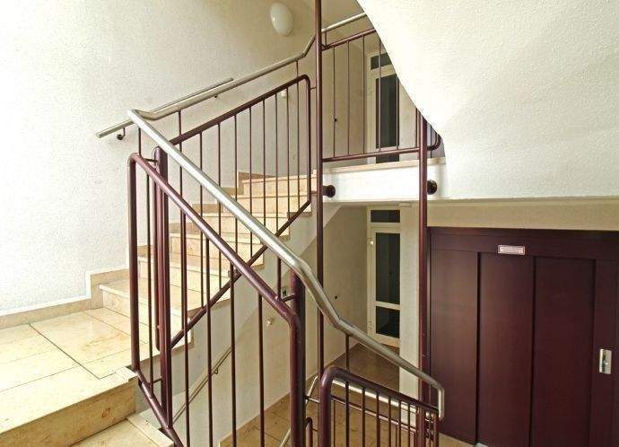 Etagenwohnung Magdeburg Leipziger Str. - 2 Zimmer, 48 m&sup2;, 500&euro; | Angebot:25970105