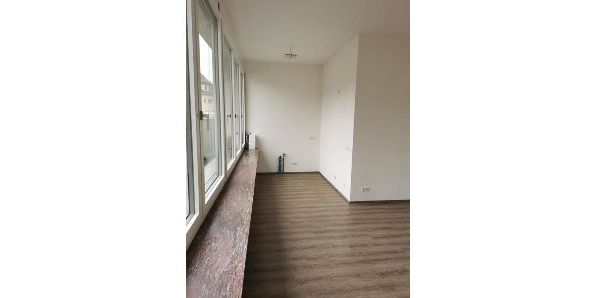 Maisonettenwohnung Laufen - 3 Zimmer, 99 m&sup2;, 1.050&euro; | Angebot:25998672