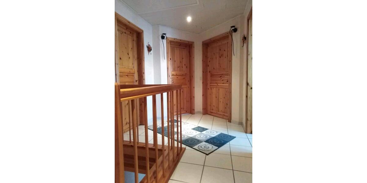 Doppelhaushälfte Ladelund - 4 Zimmer, 160 m&sup2;, 1.400&euro; | Angebot:26633461