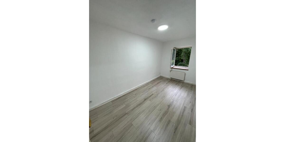 Etagenwohnung Seegebiet Mansfelder Land - 3 Zimmer, 58 m&sup2;, 350&euro; | Angebot:26237896