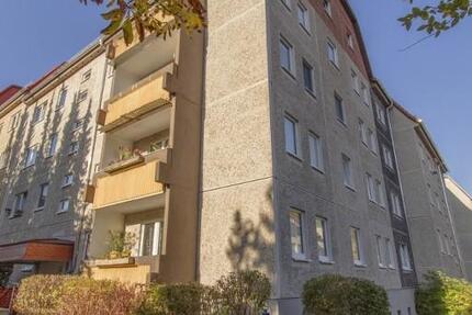 Wohnung Suhl - 3 Zimmer, 72 m&sup2;, 433&euro; | Angebot:26676883