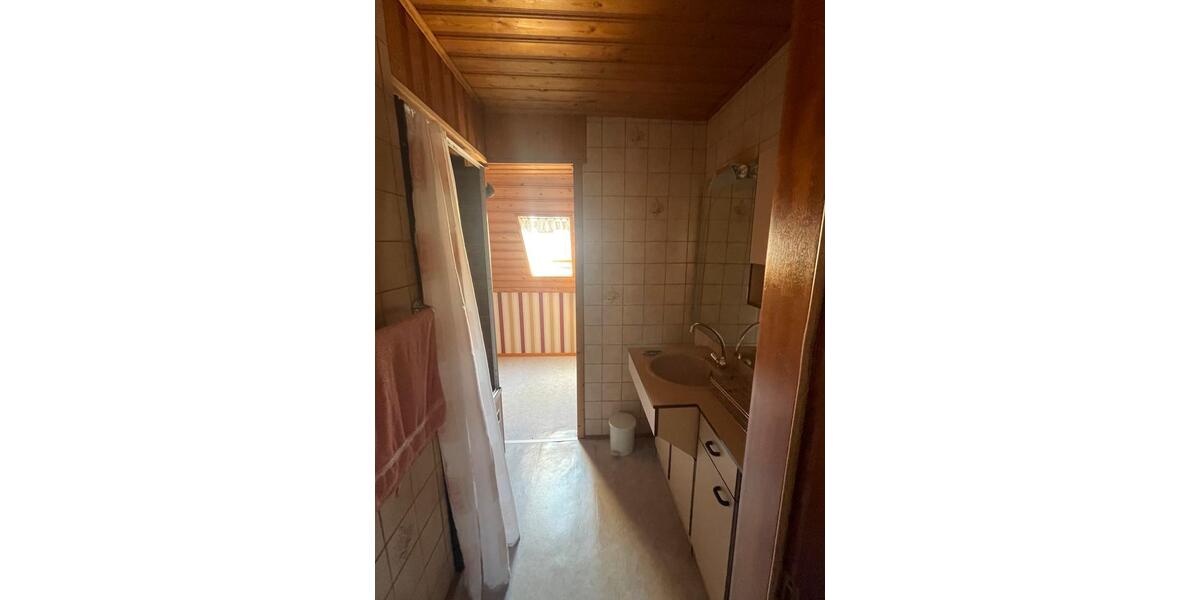Etagenwohnung Bad König - 5 Zimmer, 136 m&sup2;, 1.100&euro; | Angebot:26493170