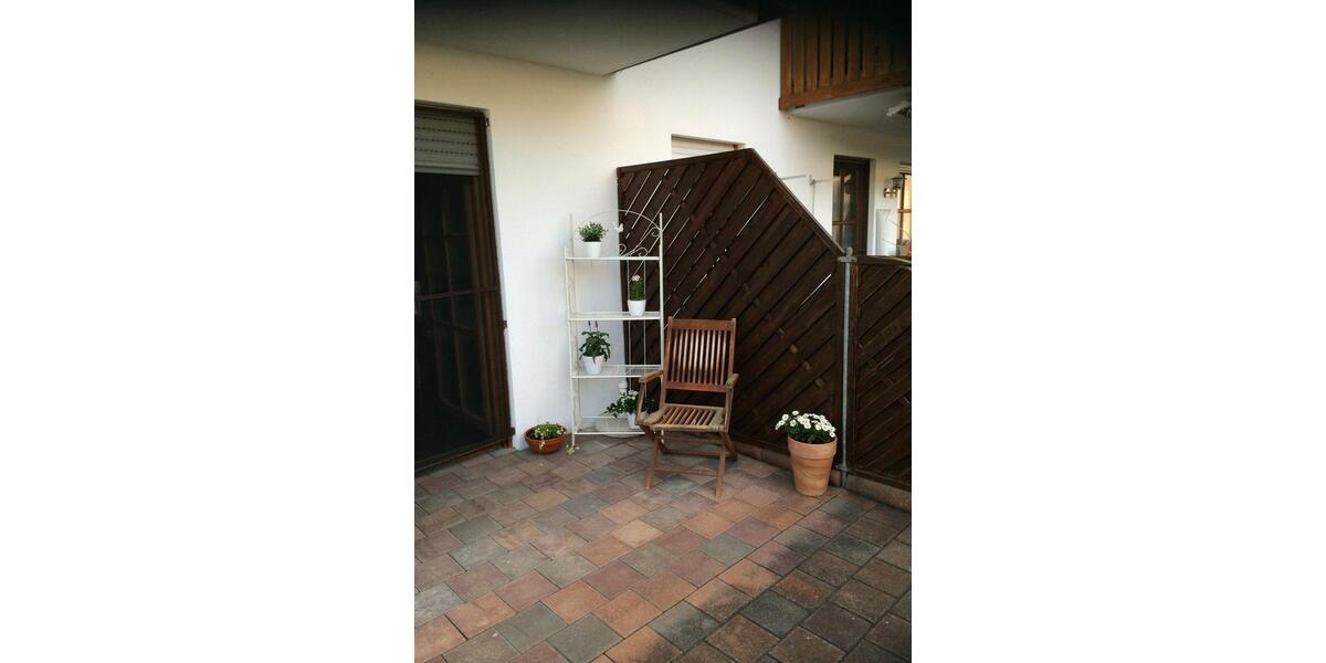 Moderne 2,5 Zimmer Wohnung mit Terrasse & Garten 2.5 zimmer