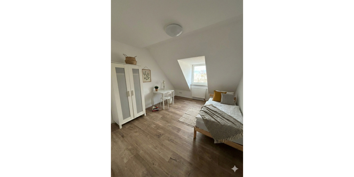 Wohnen auf Zeit Erfurt Johannesvorstadt - 1 Zimmer, 16 m&sup2;, 395&euro; | Angebot:25232367
