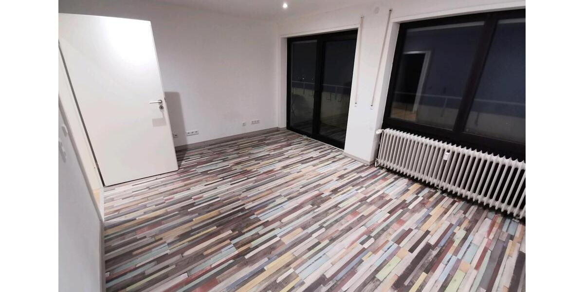 Dachgeschoßwohnung Weiterstadt - 3 Zimmer, 83 m&sup2;, 1.050&euro; | Angebot:25945211