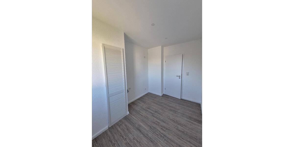 Etagenwohnung Celle Neustadt/Heese - 4 Zimmer, 106 m&sup2;, 1.003&euro; | Angebot:26266475