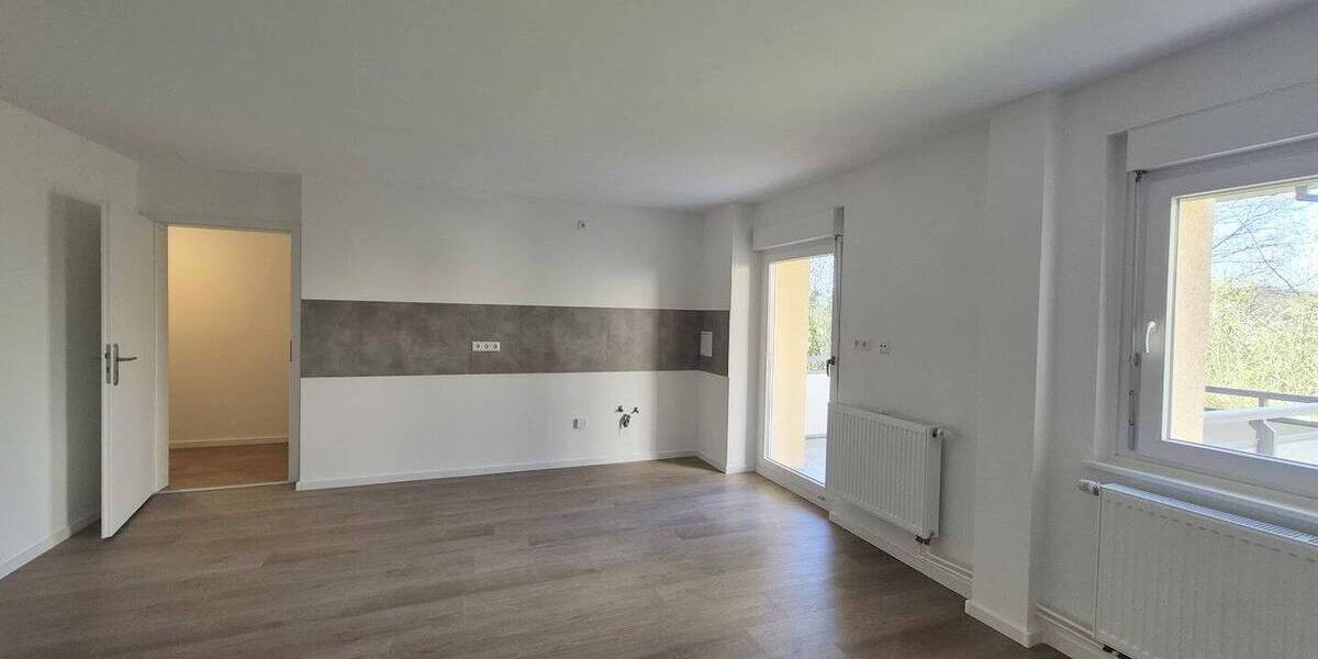 Etagenwohnung Singen (Hohentwiel) Singen - 3 Zimmer, 80 m&sup2;, 900&euro; | Angebot:26388607