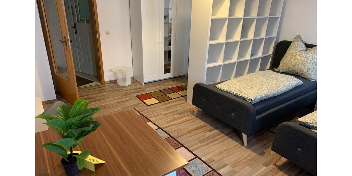 Wohnen auf Zeit Hainichen - 3 Zimmer, 65 m&sup2;, 1.400&euro; | Angebot:24979217