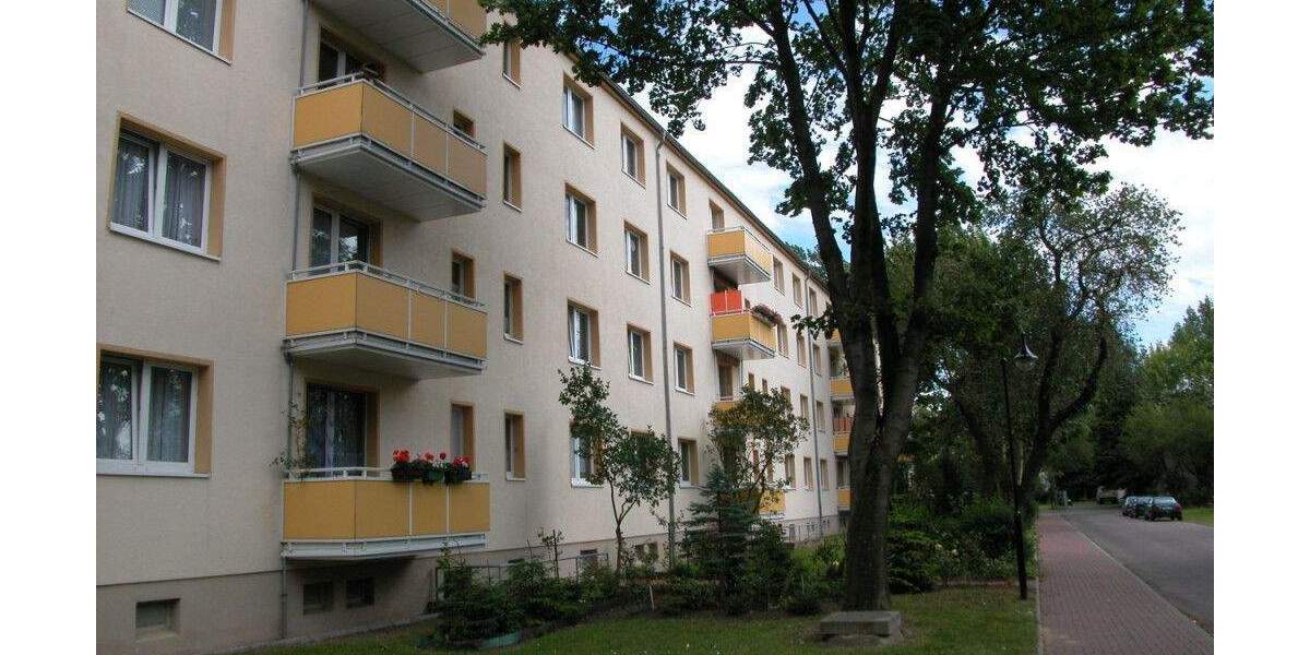 Etagenwohnung Braunsbedra Neumark - 2 Zimmer, 50 m&sup2;, 301&euro; | Angebot:25675833