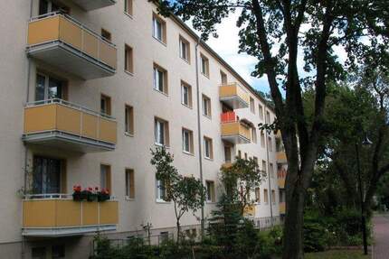 Wohnung Braunsbedra Neumark - 2 Zimmer, 50 m&sup2;, 301&euro; | Angebot:25675833