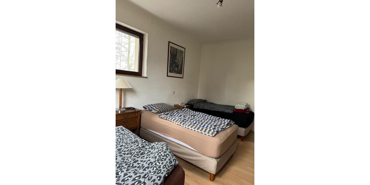Wohnen auf Zeit Aalen - 4 Zimmer, 110 m&sup2;, 12&euro; | Angebot:24660794