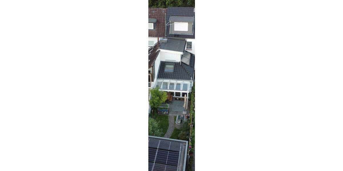 Reihenmittelhaus Hamburg Hausbruch - 5 Zimmer, 100 m&sup2;, 2.200&euro; | Angebot:24763303