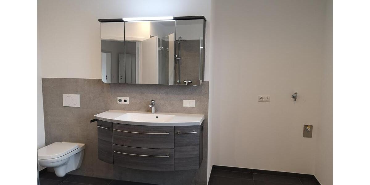 Erdgeschoßwohnung Gnotzheim - 3.5 Zimmer, 107 m&sup2;, 1.050&euro; | Angebot:25047895