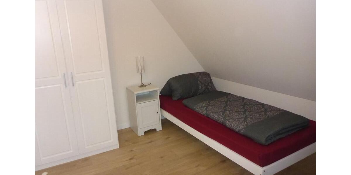 Wohnen auf Zeit Schlüsselfeld - 3 Zimmer, 65 m&sup2;, 400&euro; | Angebot:25815594