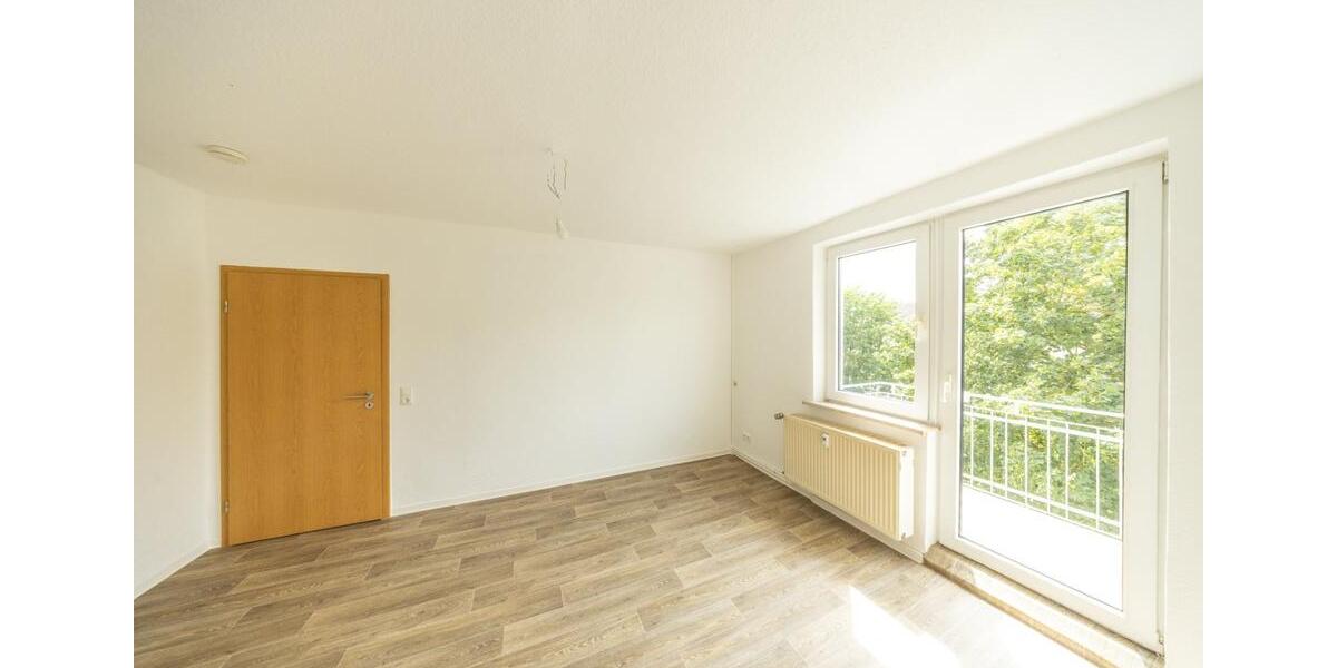 Etagenwohnung Staßfurt Löderburg - 3 Zimmer, 64 m&sup2;, 429&euro; | Angebot:16562079