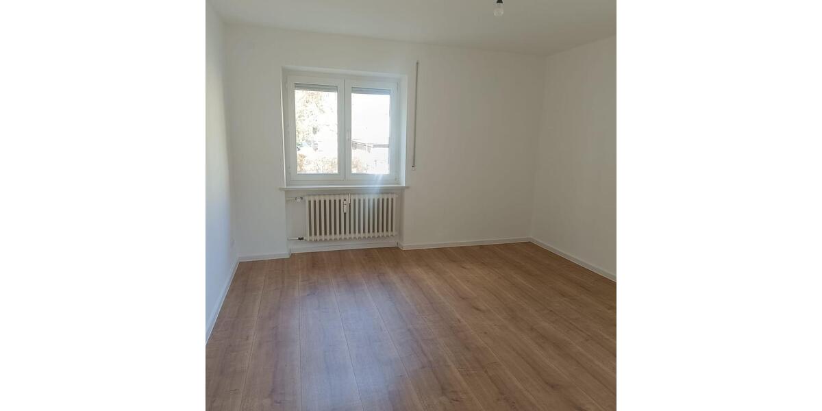 Erdgeschoßwohnung Feldkirchen - 4 Zimmer, 130 m&sup2;, 975&euro; | Angebot:25988935