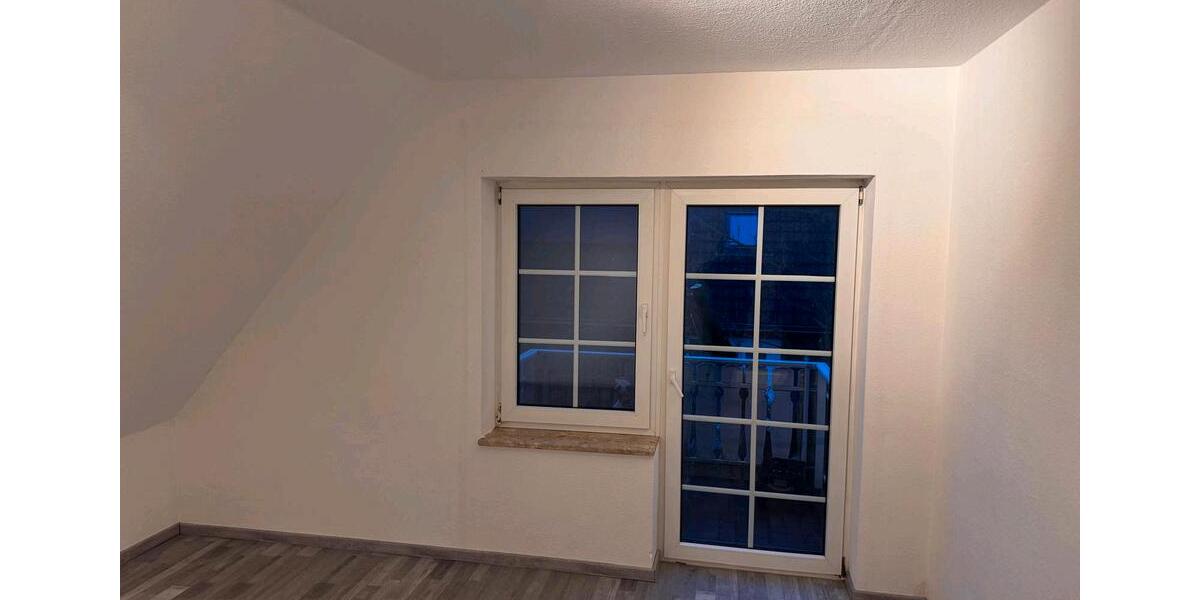 Doppelhaushälfte Tostedt - 4 Zimmer, 98 m&sup2;, 1.200&euro; | Angebot:24640315