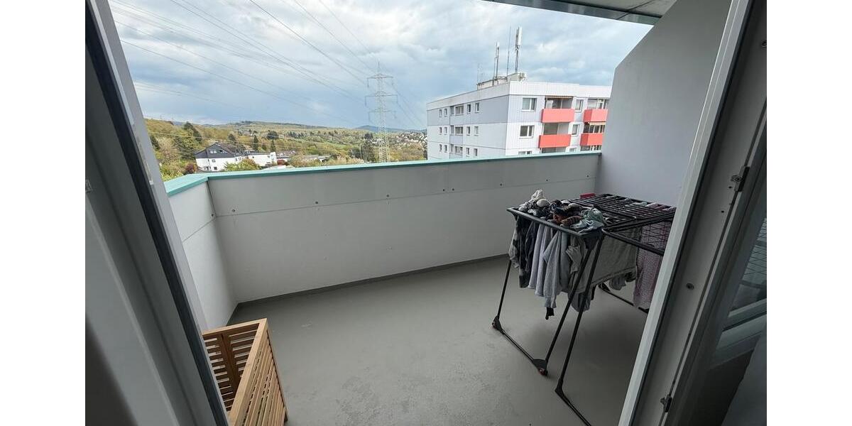 Hochparterre Niedernhausen - 3 Zimmer, 64 m&sup2;, 950&euro; | Angebot:26183022