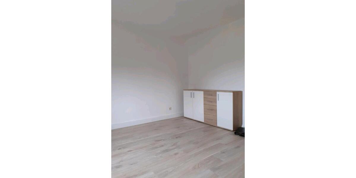 Etagenwohnung Remscheid Gemarkung Bergisch Born - 2 Zimmer, 36 m&sup2;, 310&euro; | Angebot:26634723