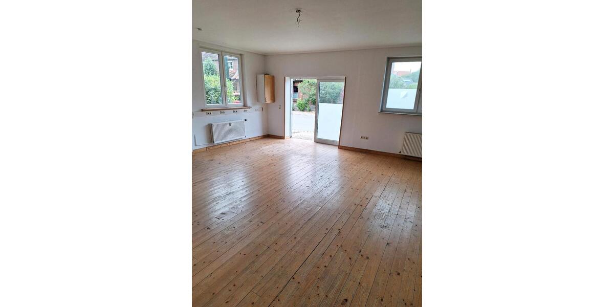 Erdgeschoßwohnung Seevetal Holtorfsloh - 3 Zimmer, 98 m&sup2;, 1.350&euro; | Angebot:24851322