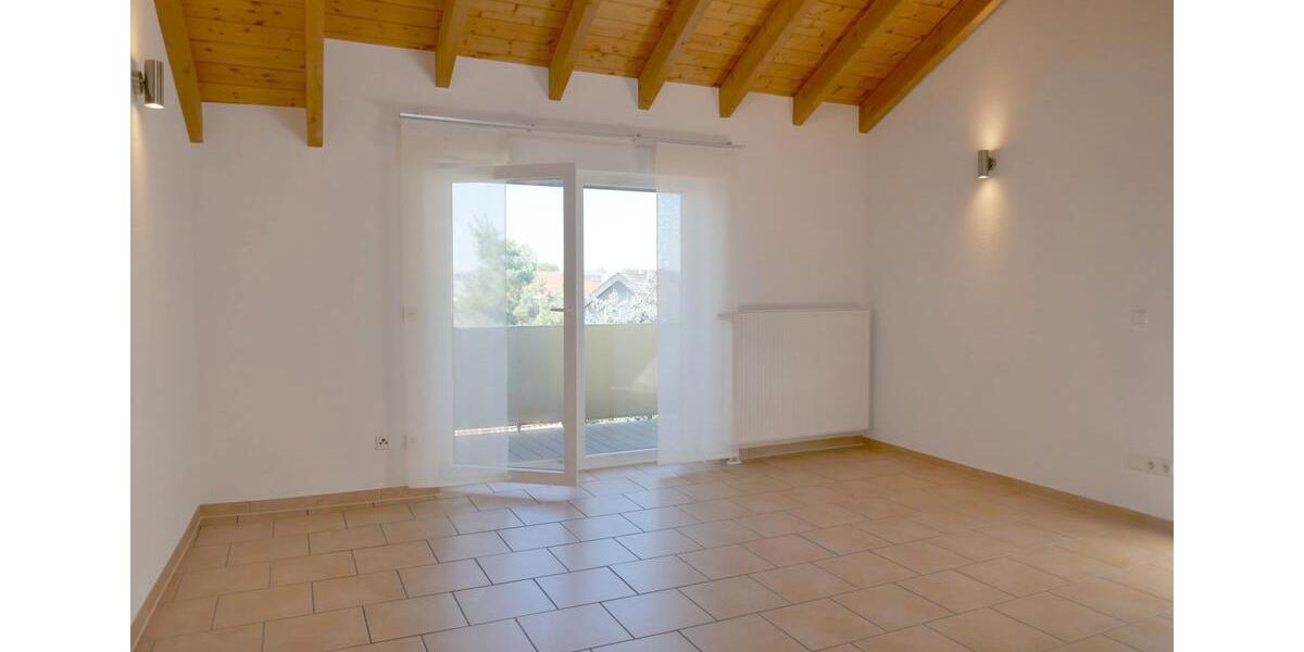 Dachgeschoßwohnung Bellheim - 3 Zimmer, 87 m&sup2;, 940&euro; | Angebot:26544370