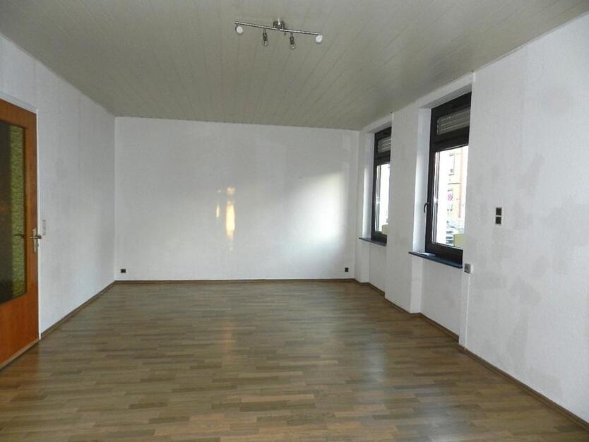 Erdgeschoßwohnung in Neuwied zu vermieten.