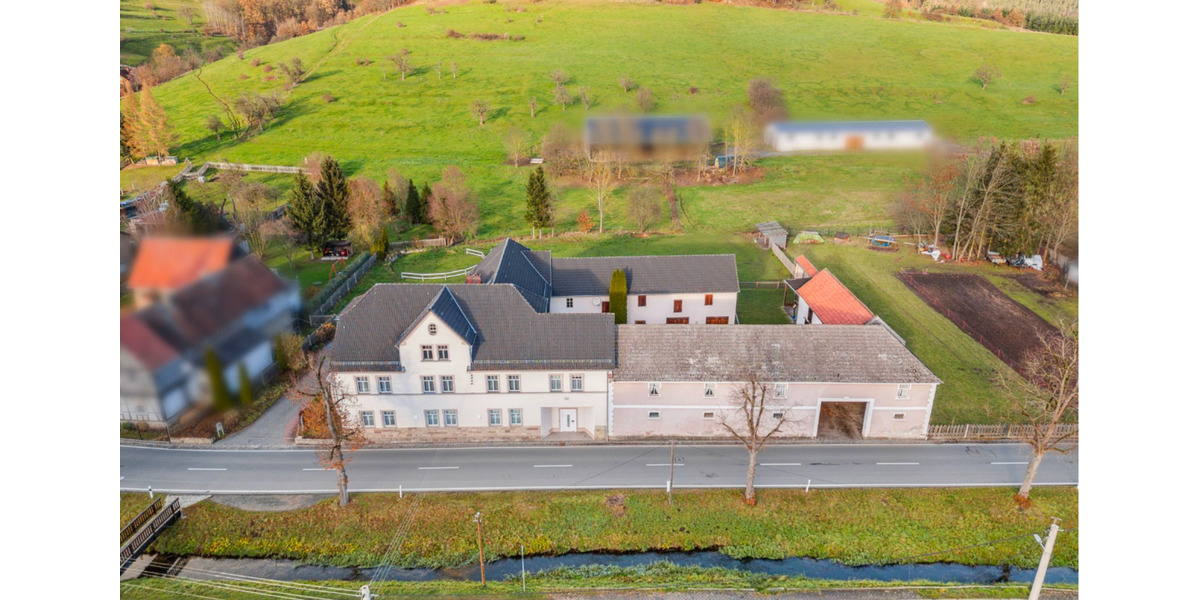 Etagenwohnung Stadtroda - 4 Zimmer, 102 m&sup2;, 1.000&euro; | Angebot:25027026