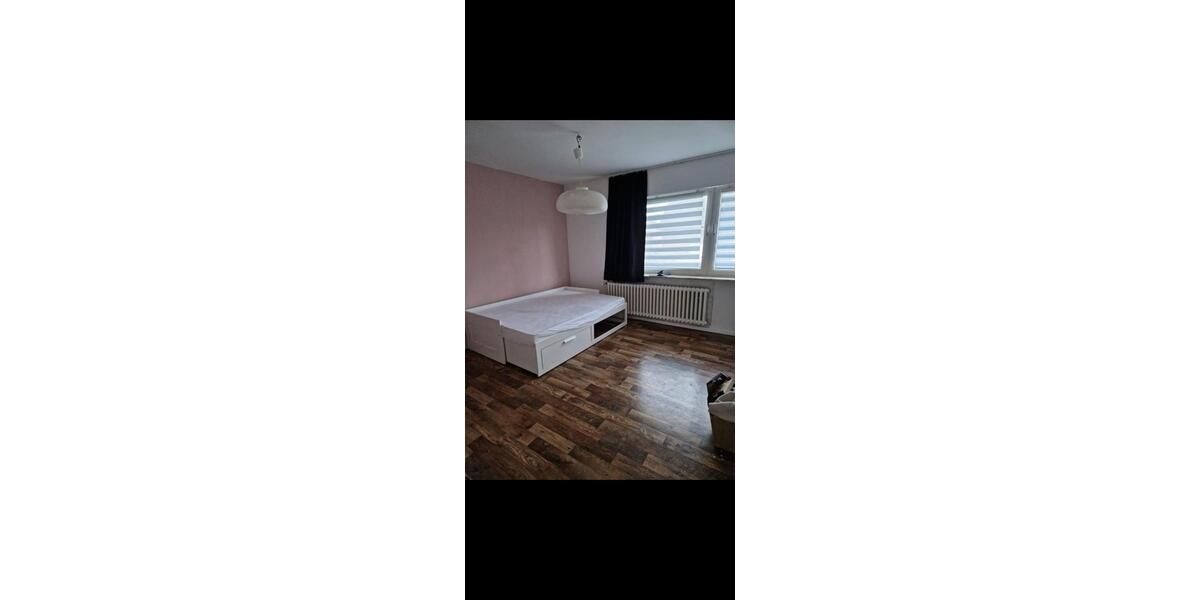 Reihenhaus Kiel Ellerbek - 4 Zimmer, 96 m&sup2;, 1.700&euro; | Angebot:24701419