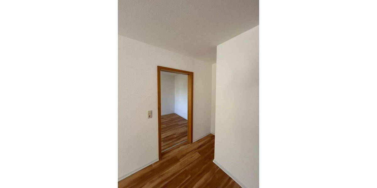 Etagenwohnung Bretten - 2 Zimmer, 50 m&sup2;, 590&euro; | Angebot:26762626