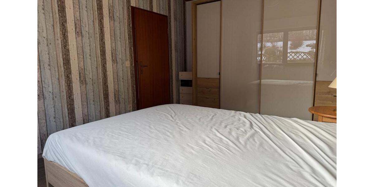 Gemütliche Single-Wohnung in Top Lage Grafenwiesens - ab sofort zimmer